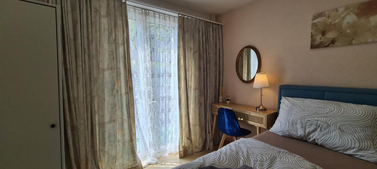 Edel Apartments Dulliken Exteriör bild